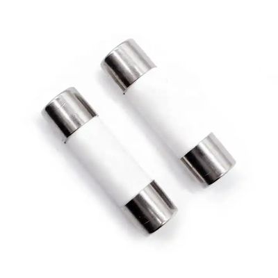 HRC Fuse xe hơi 660V/700V Thiết bị bảo vệ mạch bảo vệ bộ phận bảo vệ có khả năng phá vỡ cao